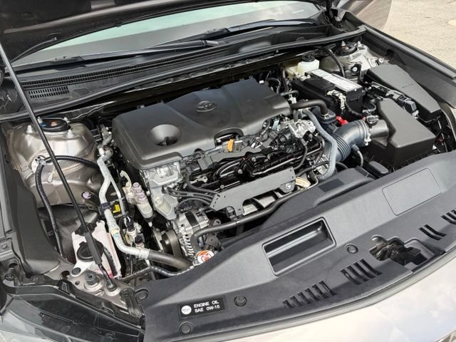 Used 2024 Toyota Camry SE FWD image 9