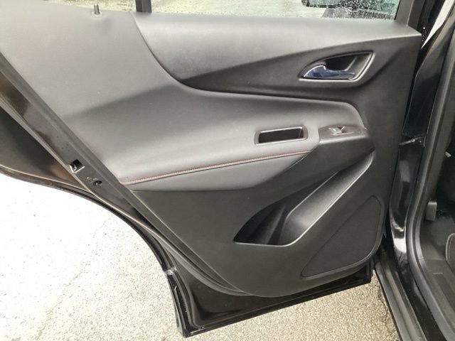Used 2022 Chevrolet Equinox RS image 17