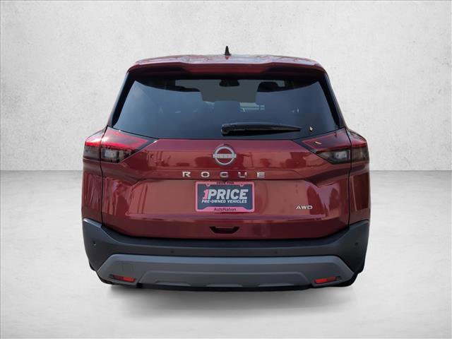 Used 2023 Nissan Rogue S image 6