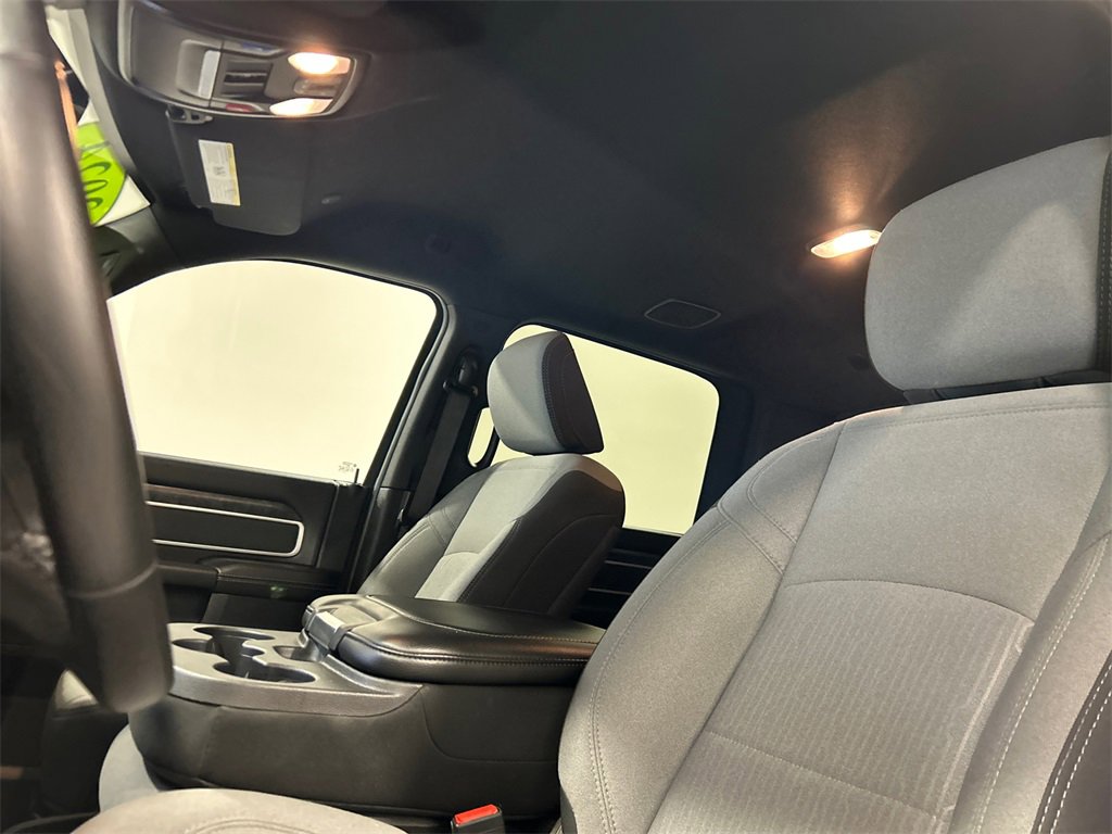 Used 2024 RAM 2500 Big Horn w/ Level 2 Equipment Group image 25