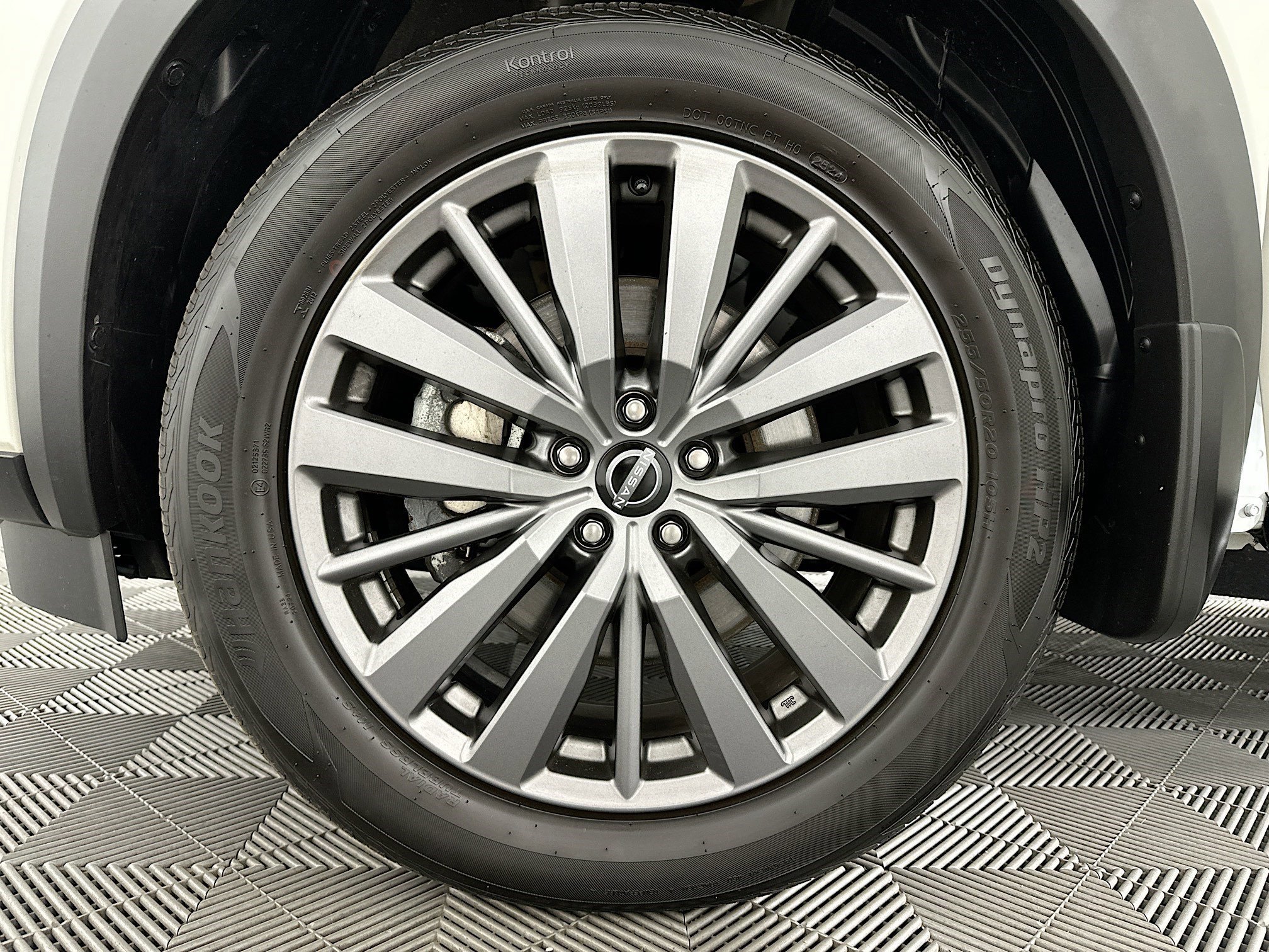 Used 2024 Nissan Pathfinder SL w/ SL Premium Package image 38