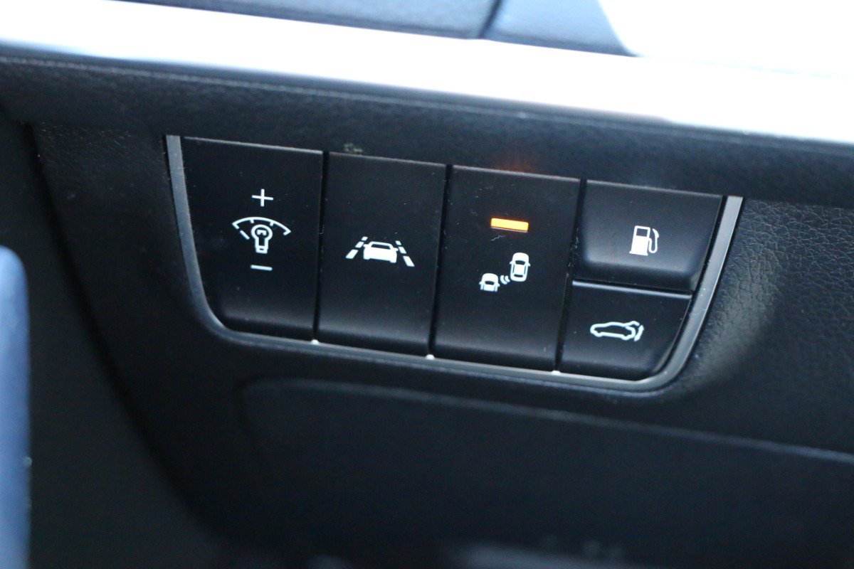 Used 2020 Kia Stinger GT2 RWD image 23