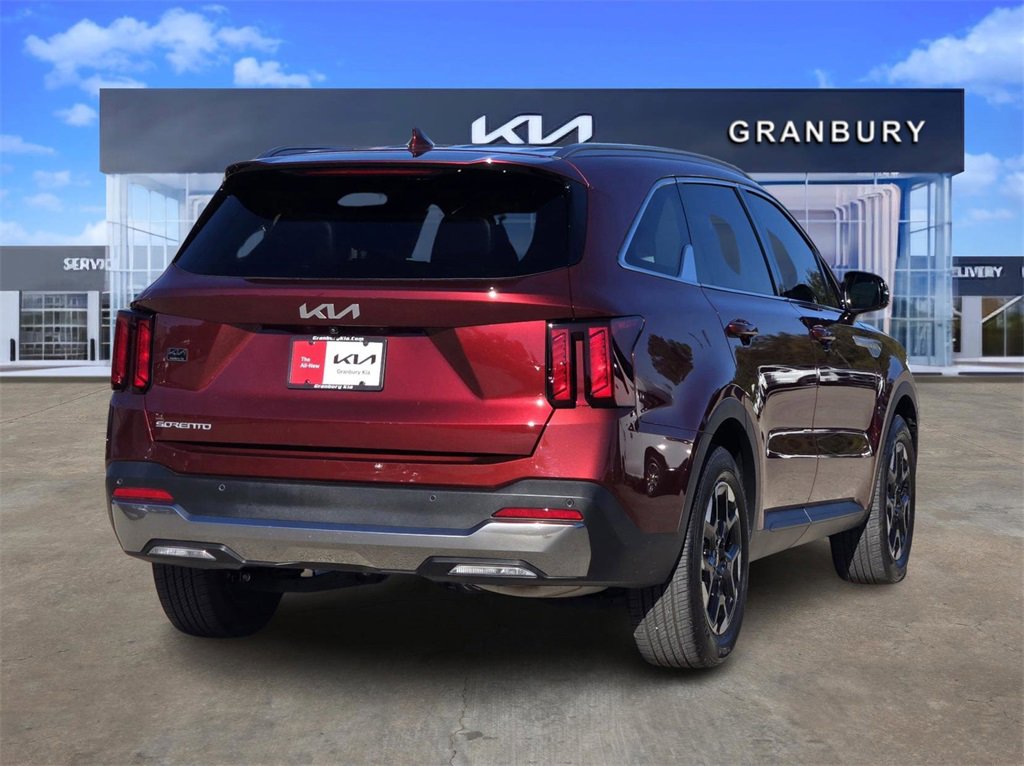 Certified 2025 Kia Sorento S image 4