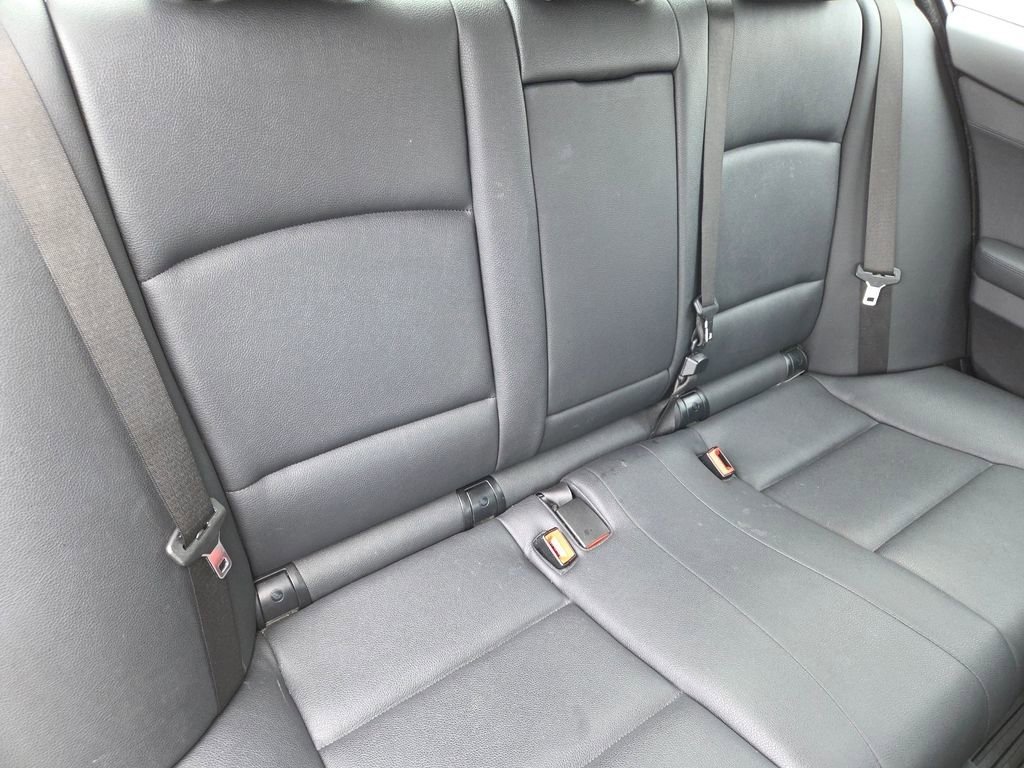 Used 2016 BMW 528i Sedan image 25