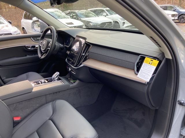 New 2026 Volvo XC90 B6 Plus AWD/4WD image 19