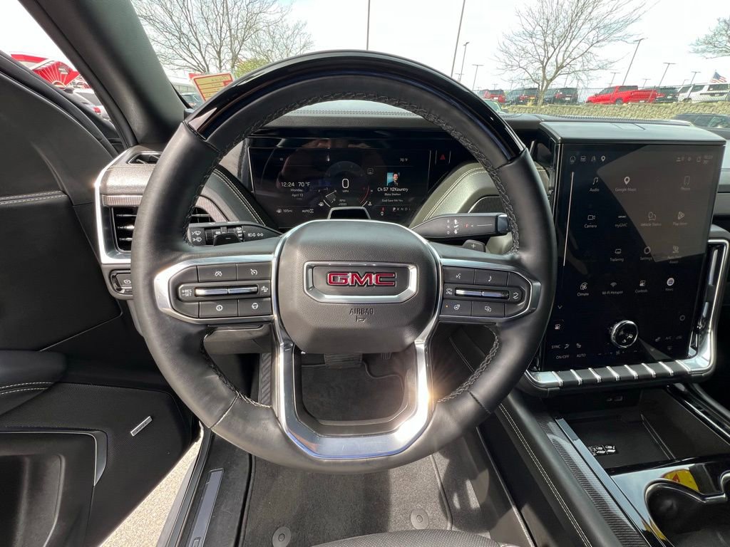 Used 2025 GMC Yukon XL Elevation image 55