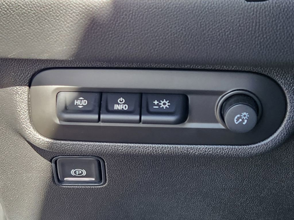 Used 2023 GMC Terrain Denali image 11