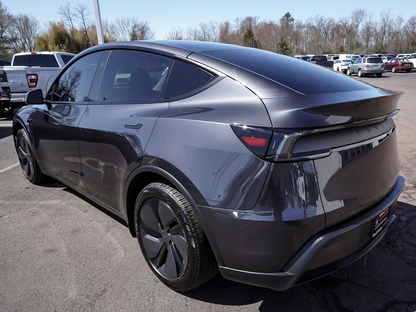 Used 2026 Tesla Model Y Long Range image 4