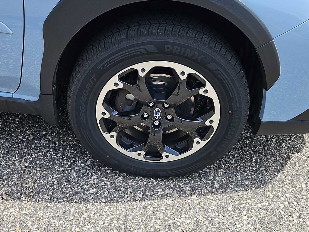 Used 2023 Subaru Crosstrek 2.0i Premium AWD/4WD image 9