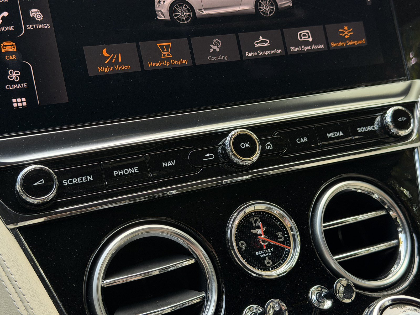 Certified 2020 Bentley Continental GT AWD/4WD image 27