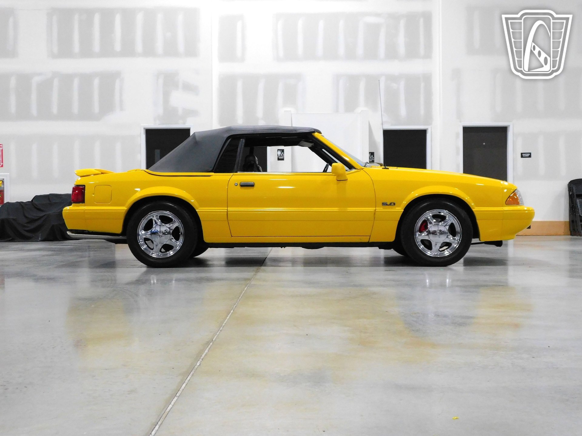 Used 1993 Ford Mustang LX RWD image 29