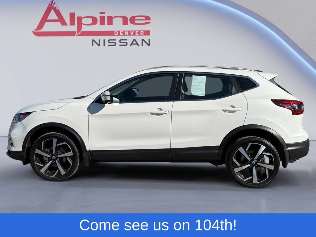 Used 2022 Nissan Rogue Sport SL AWD/4WD image 2