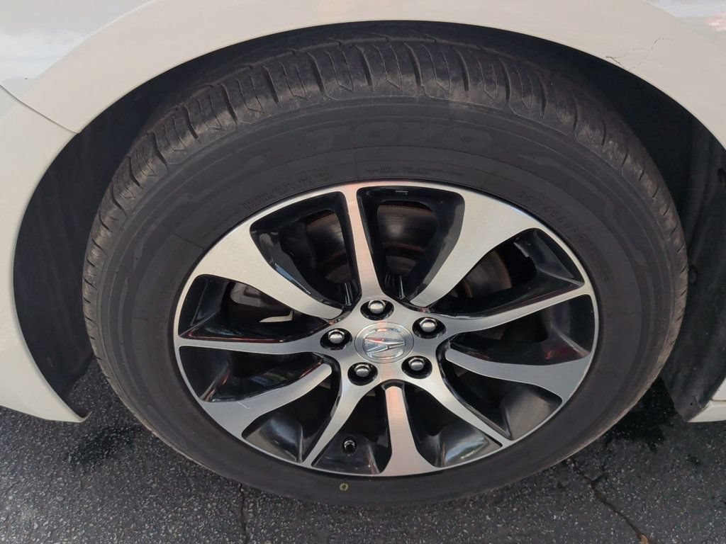 Used 2015 Acura TLX w/ Technology Package FWD image 10