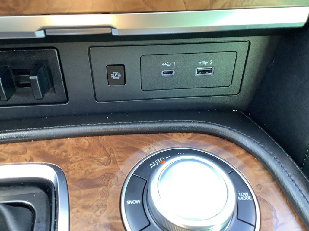 Used 2024 Nissan Armada SL image 27