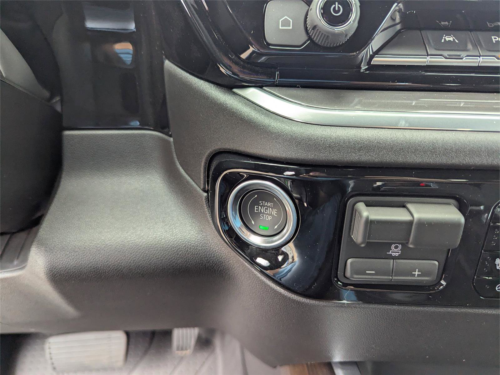 New 2026 Chevrolet Silverado 1500 High Country image 16