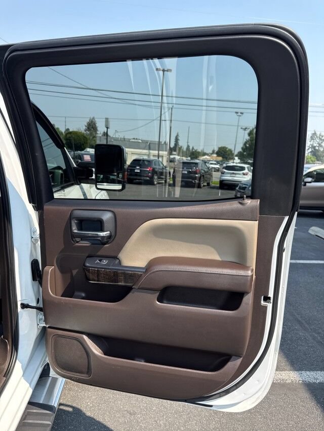 Used 2016 GMC Sierra 3500 Denali w/ Driver Alert Package AWD/4WD image 15