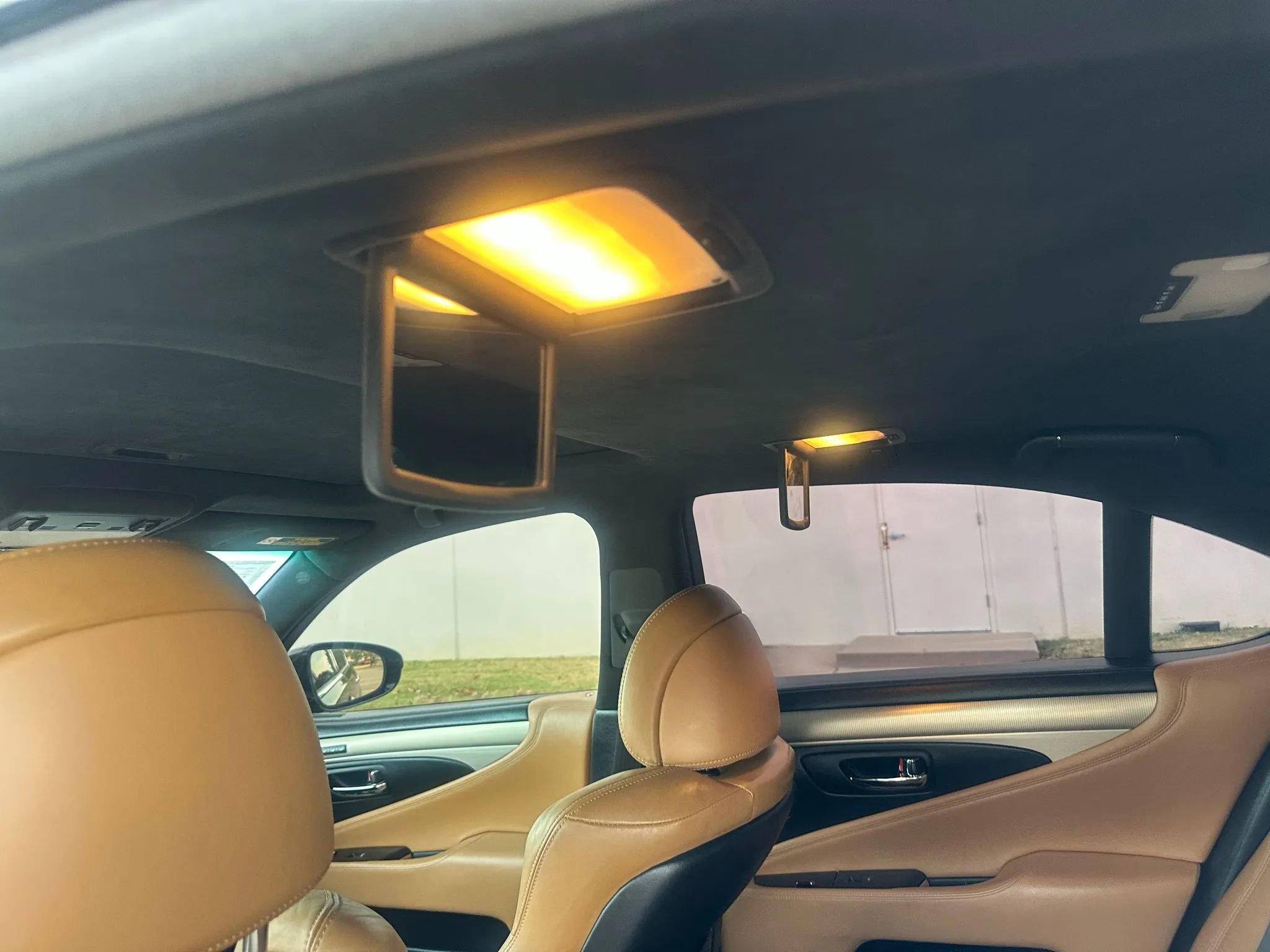 Used 2016 Lexus LS 460 image 20