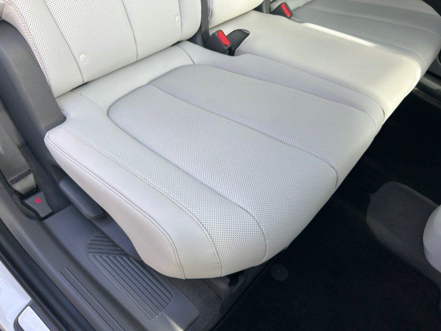 Used 2024 Hyundai Ioniq 5 Limited AWD/4WD image 41
