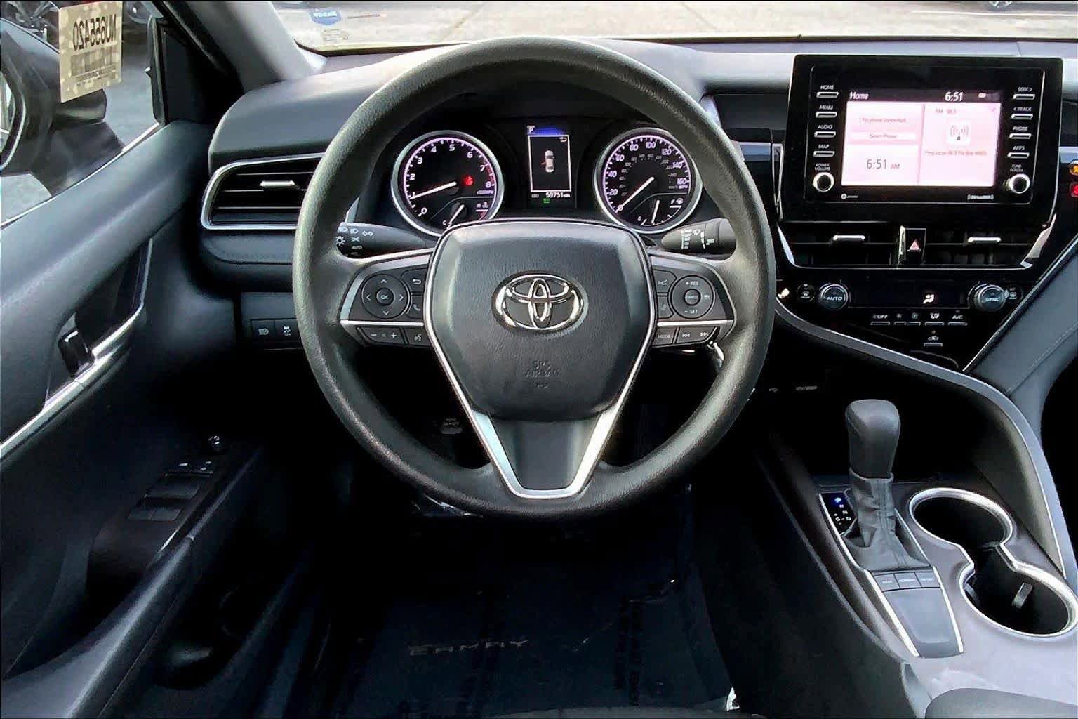 Used 2022 Toyota Camry LE image 6