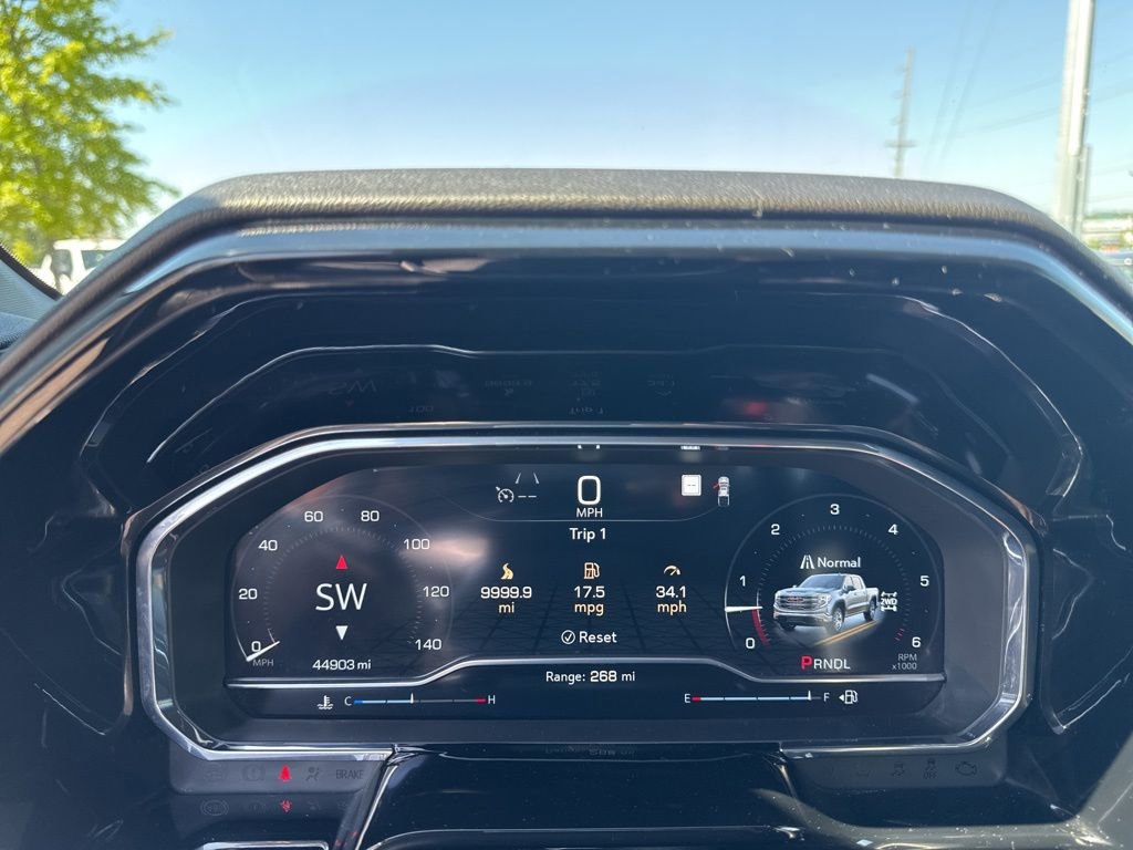 Used 2022 GMC Sierra 1500 Elevation w/ X31 Off-Road Package AWD/4WD image 13