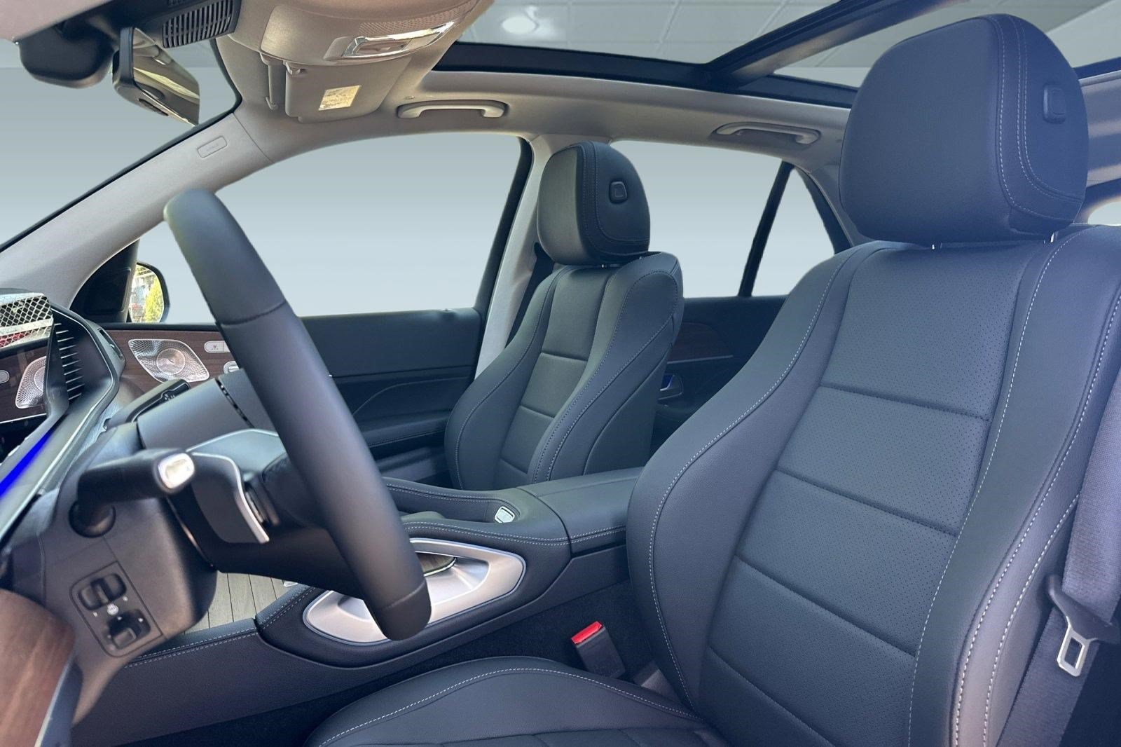 New 2026 Mercedes-Benz GLE 450 4MATIC image 5