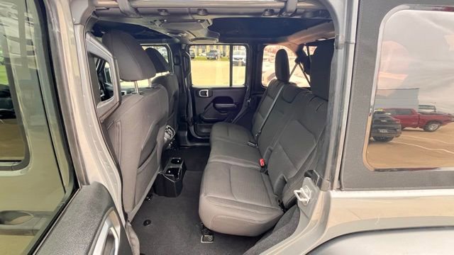 Used 2020 Jeep Wrangler Unlimited Willys image 14