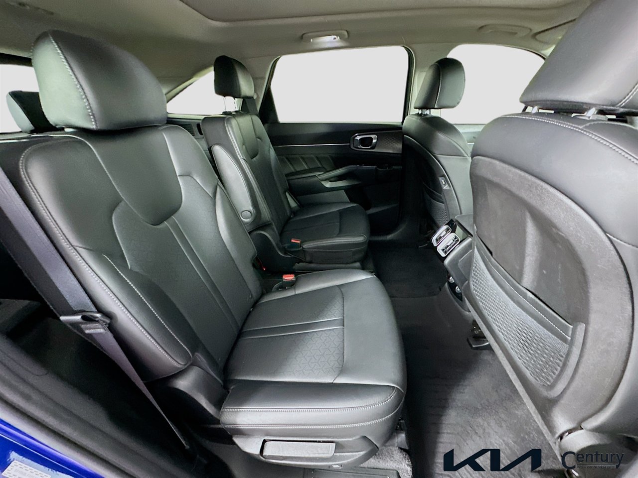 Certified 2023 Kia Sorento SX AWD/4WD image 28