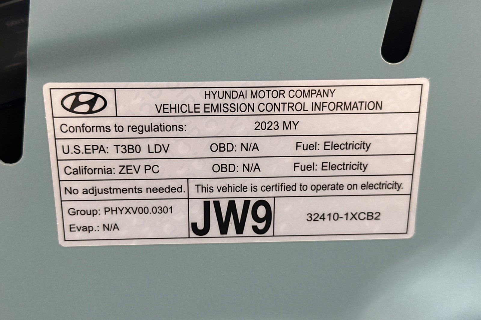 Used 2023 Genesis GV60 Advanced image 37