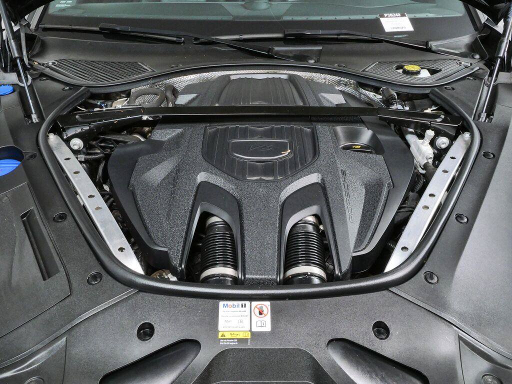 Certified 2023 Porsche Panamera image 35