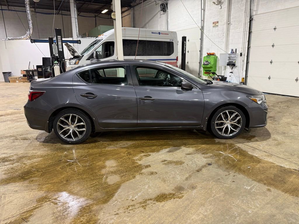 Used 2019 Acura ILX w/ Premium Package image 7