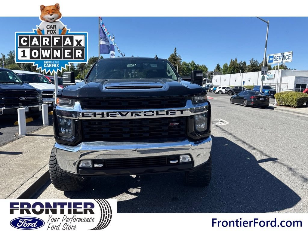 Used 2022 Chevrolet Silverado 2500 LT w/ Convenience Package AWD/4WD image 4