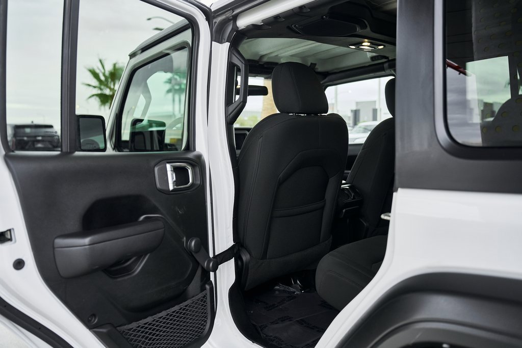 Used 2023 Jeep Wrangler Sport image 21