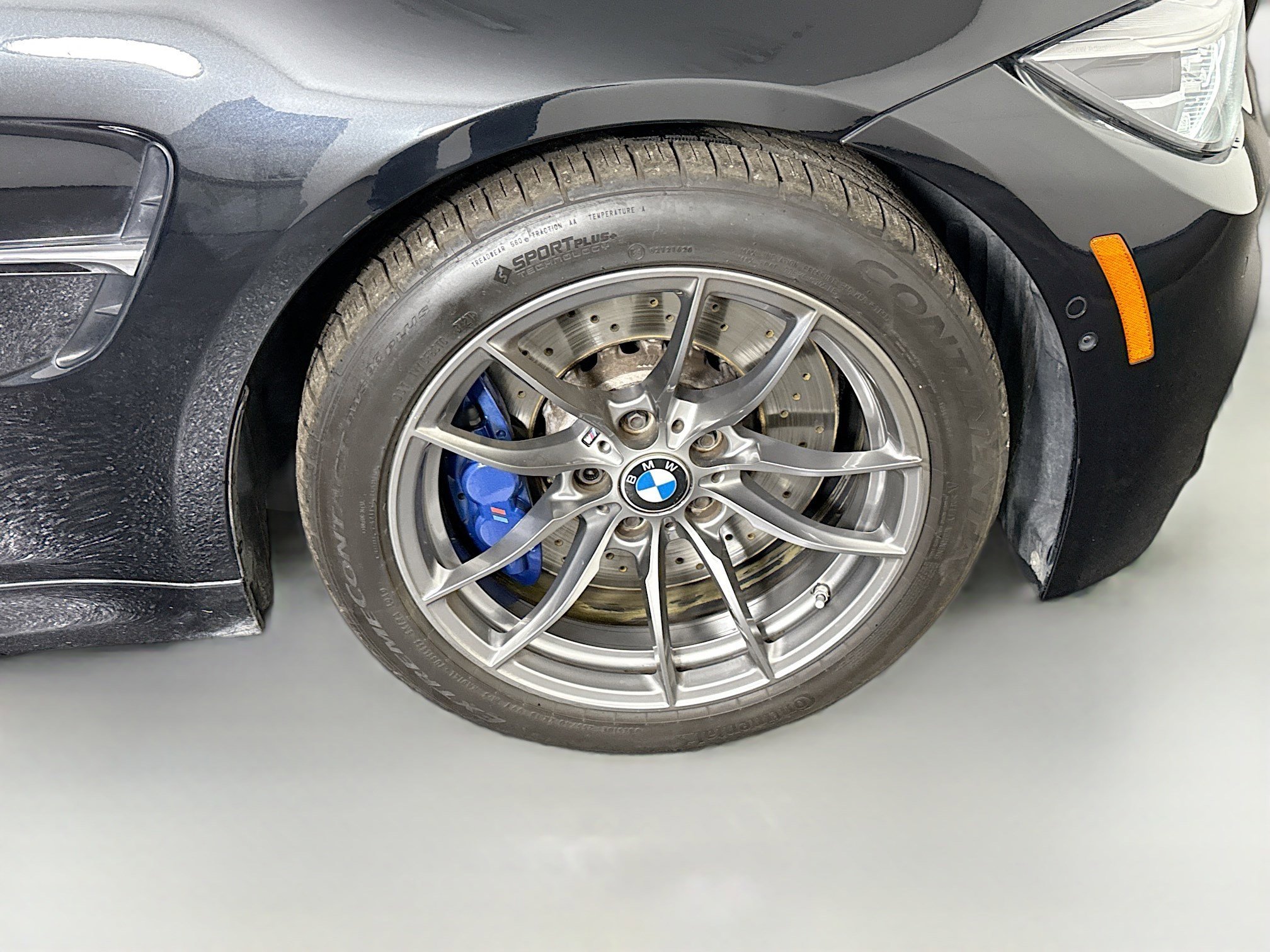 Used 2018 BMW M3 image 32