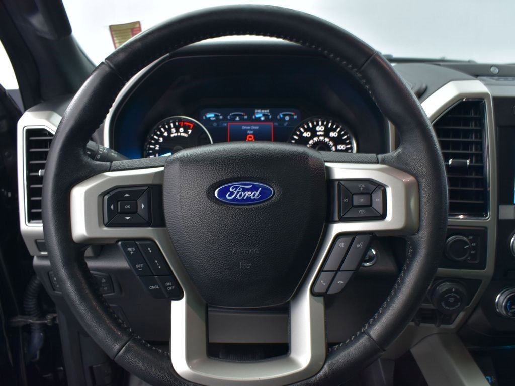 Used 2018 Ford F150 Lariat w/ Equipment Group 502A Luxury image 15