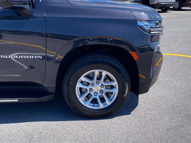 Used 2023 Chevrolet Suburban LS AWD/4WD image 8