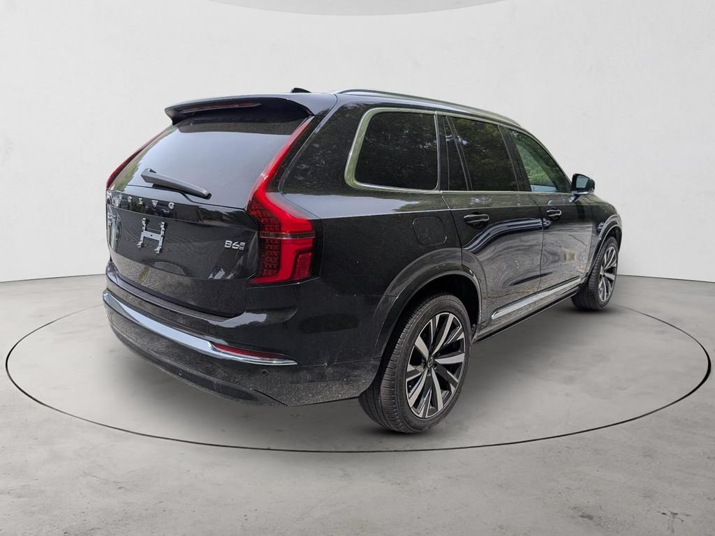 Certified 2025 Volvo XC90 B6 Core AWD/4WD image 5
