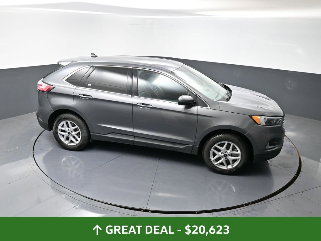 Used 2024 Ford Edge SEL image 46