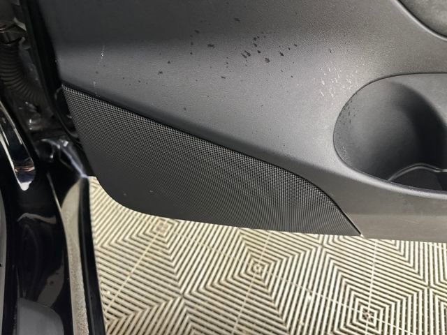 Used 2023 Tesla Model 3 Standard Range image 28