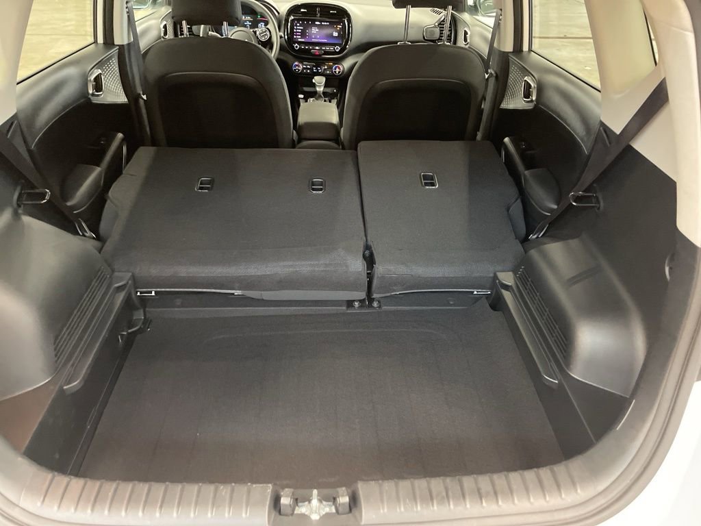 Certified 2023 Kia Soul S image 22