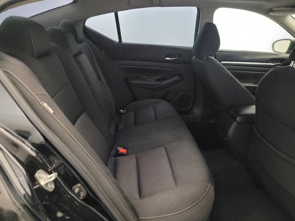 Used 2021 Nissan Altima 2.5 SV w/ SV Premium Package FWD image 19