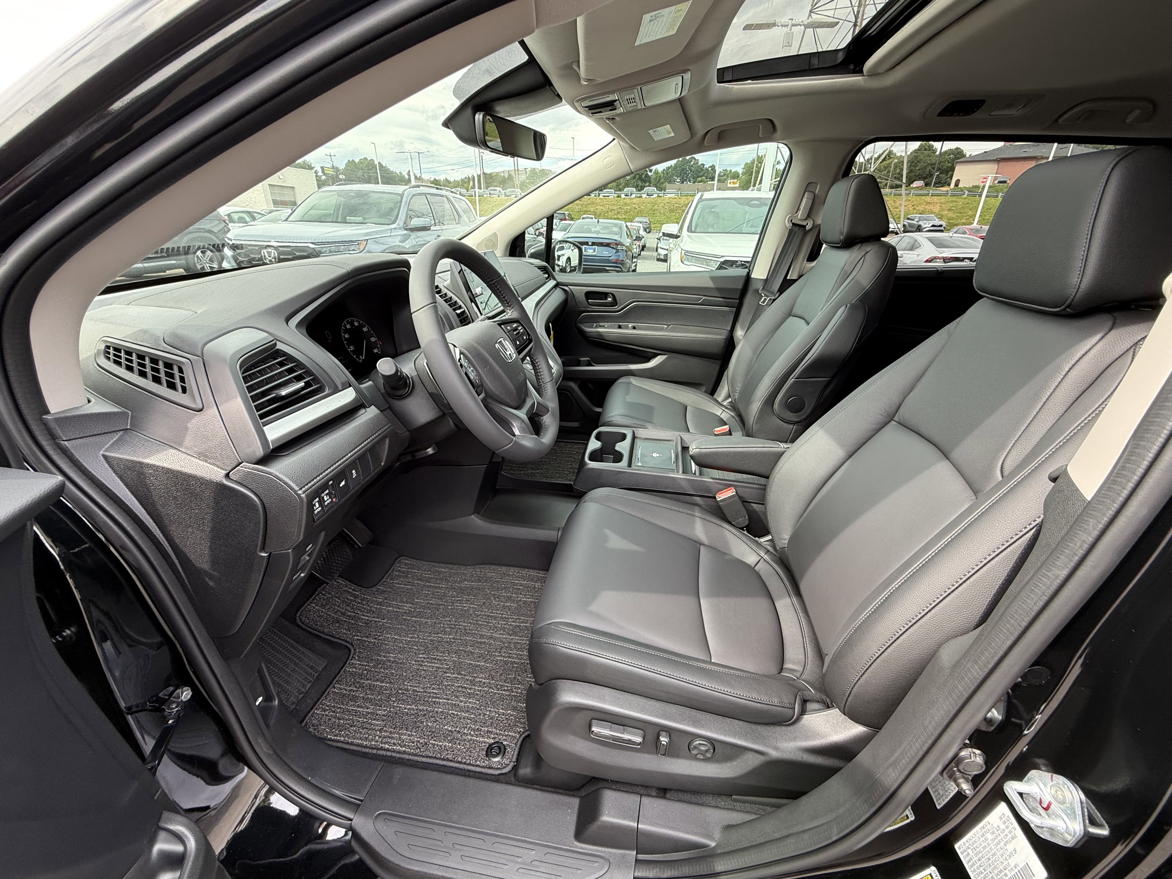 New 2026 Honda Odyssey EX-L image 12