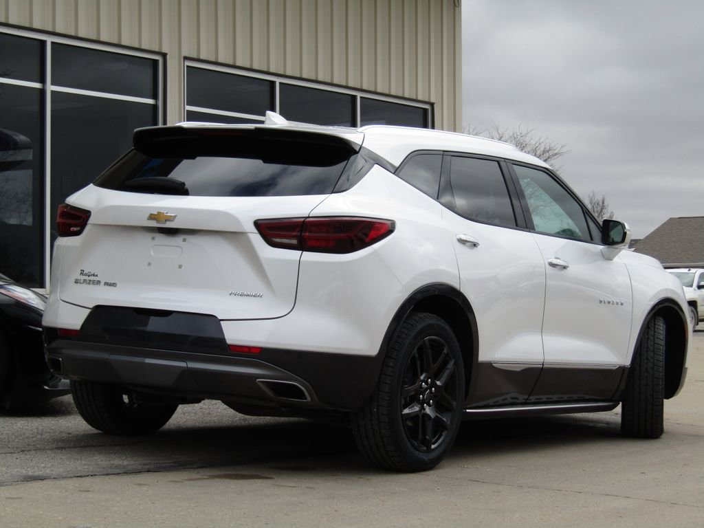 Used 2023 Chevrolet Blazer Premier w/ Driver Confidence II Package image 3