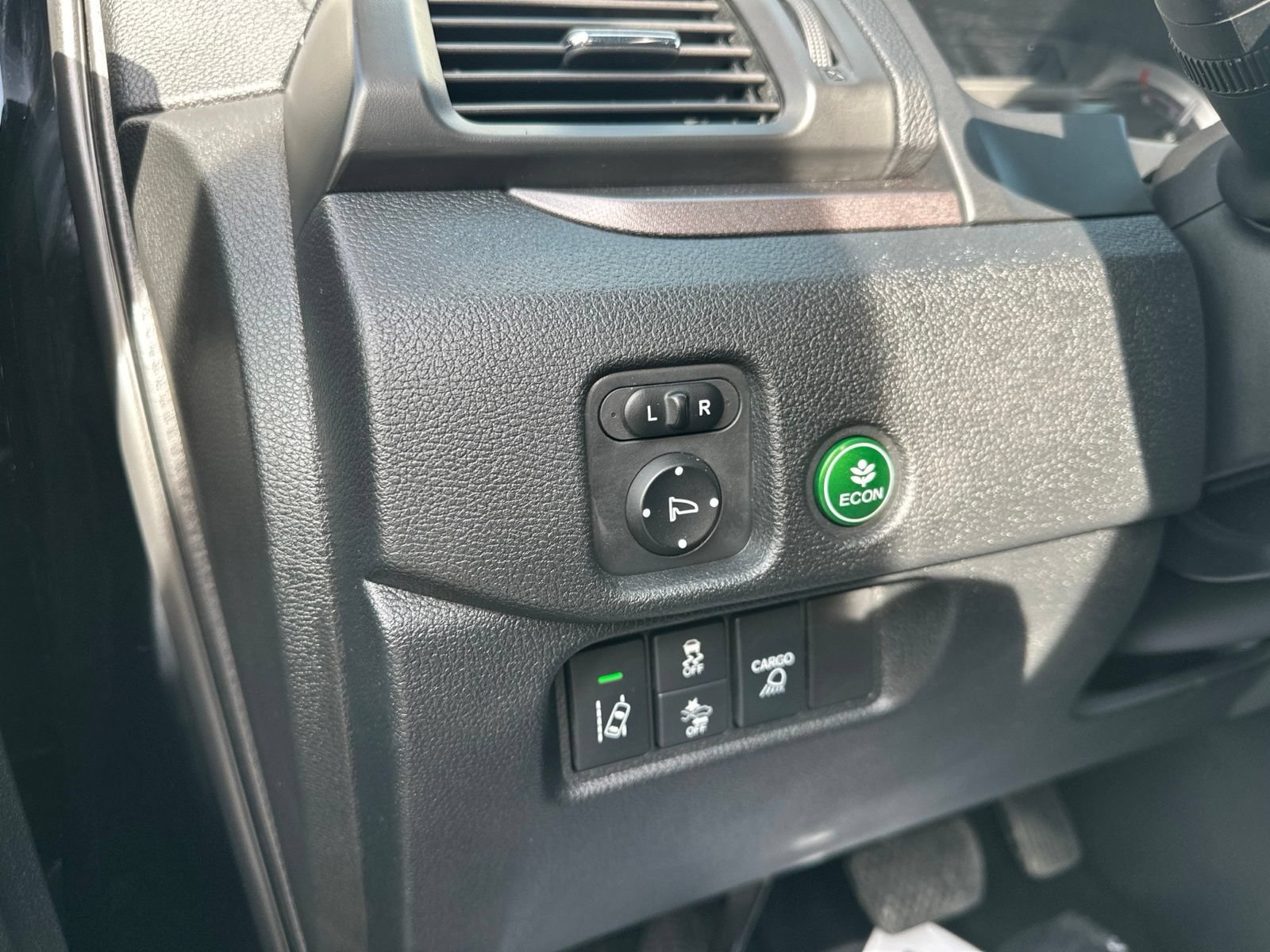 Used 2021 Honda Ridgeline Sport image 17