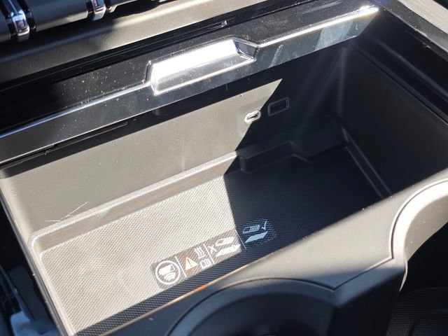 New 2026 GMC Yukon AT4 Ultimate AWD/4WD image 36
