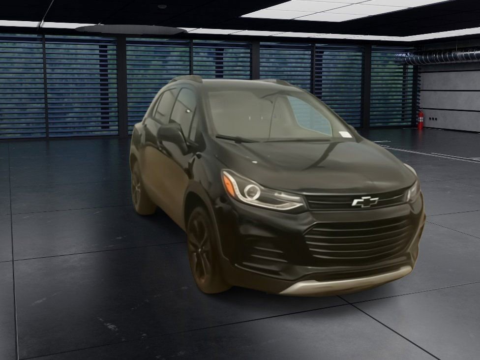 Used 2021 Chevrolet Trax LT w/ Redline Edition image 4