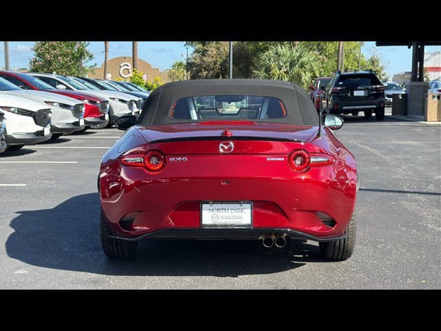 New 2026 MAZDA MX-5 Miata Club w/ Interior Package RWD image 5