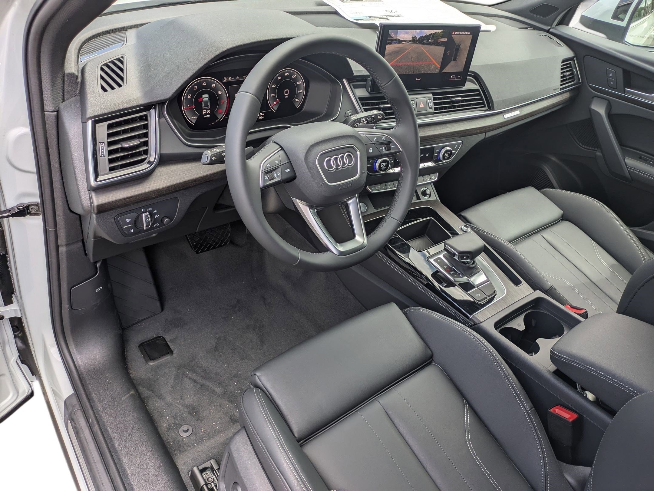 New 2025 Audi Q5 2.0T Premium Plus AWD/4WD image 9