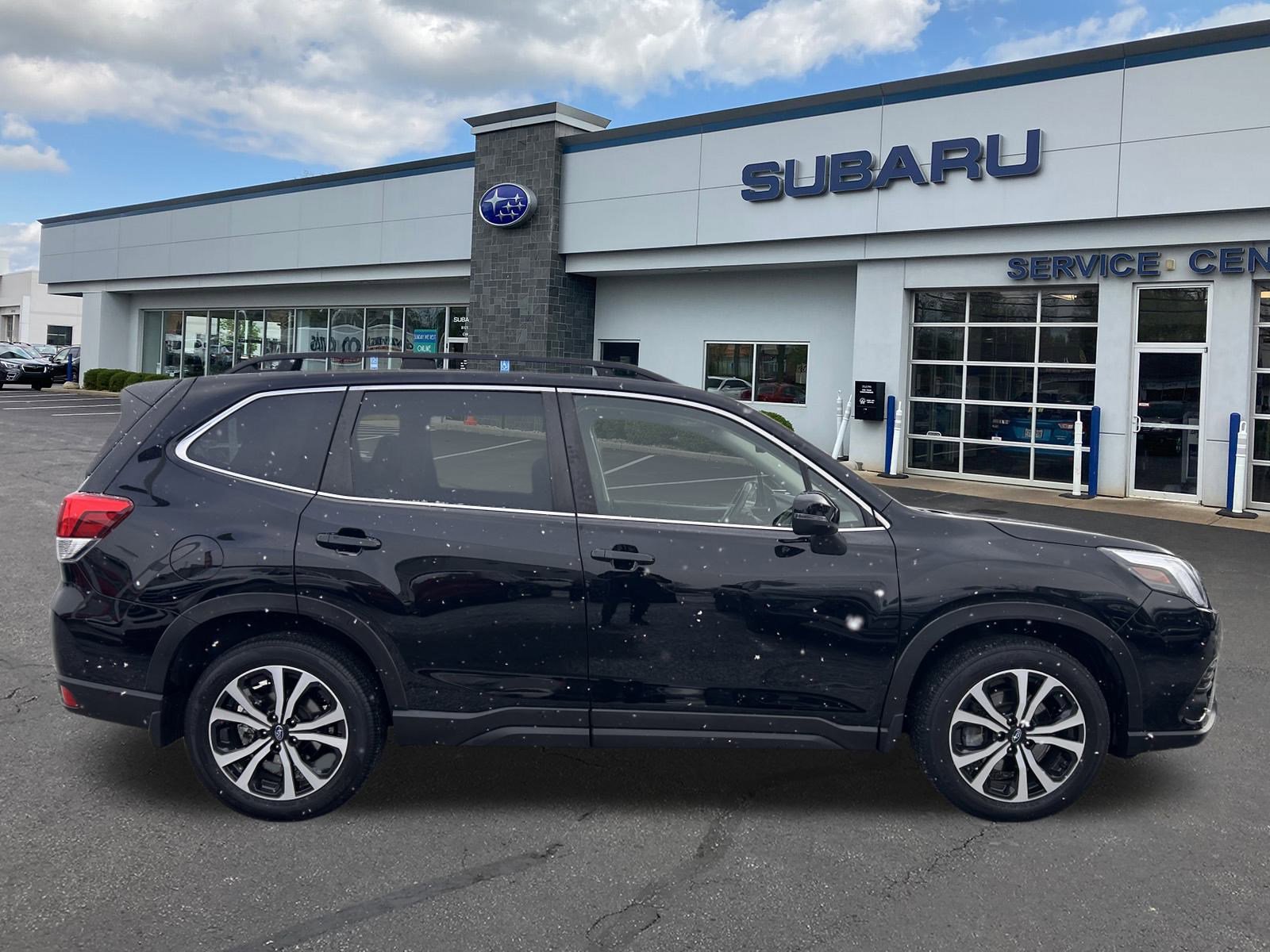 Certified 2023 Subaru Forester Limited image 8