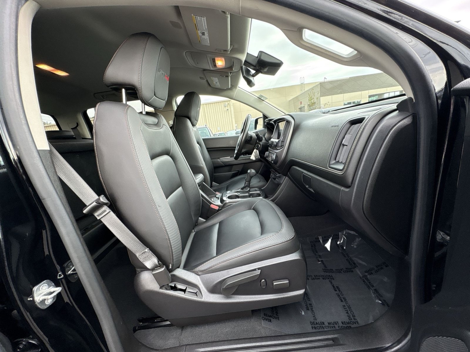 Used 2021 GMC Canyon AT4 w/ Driver Alert Package AWD/4WD image 26
