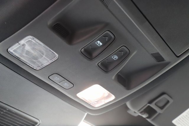 Used 2025 Ford Escape ST-Line Elite w/ Premium Technology Package image 38